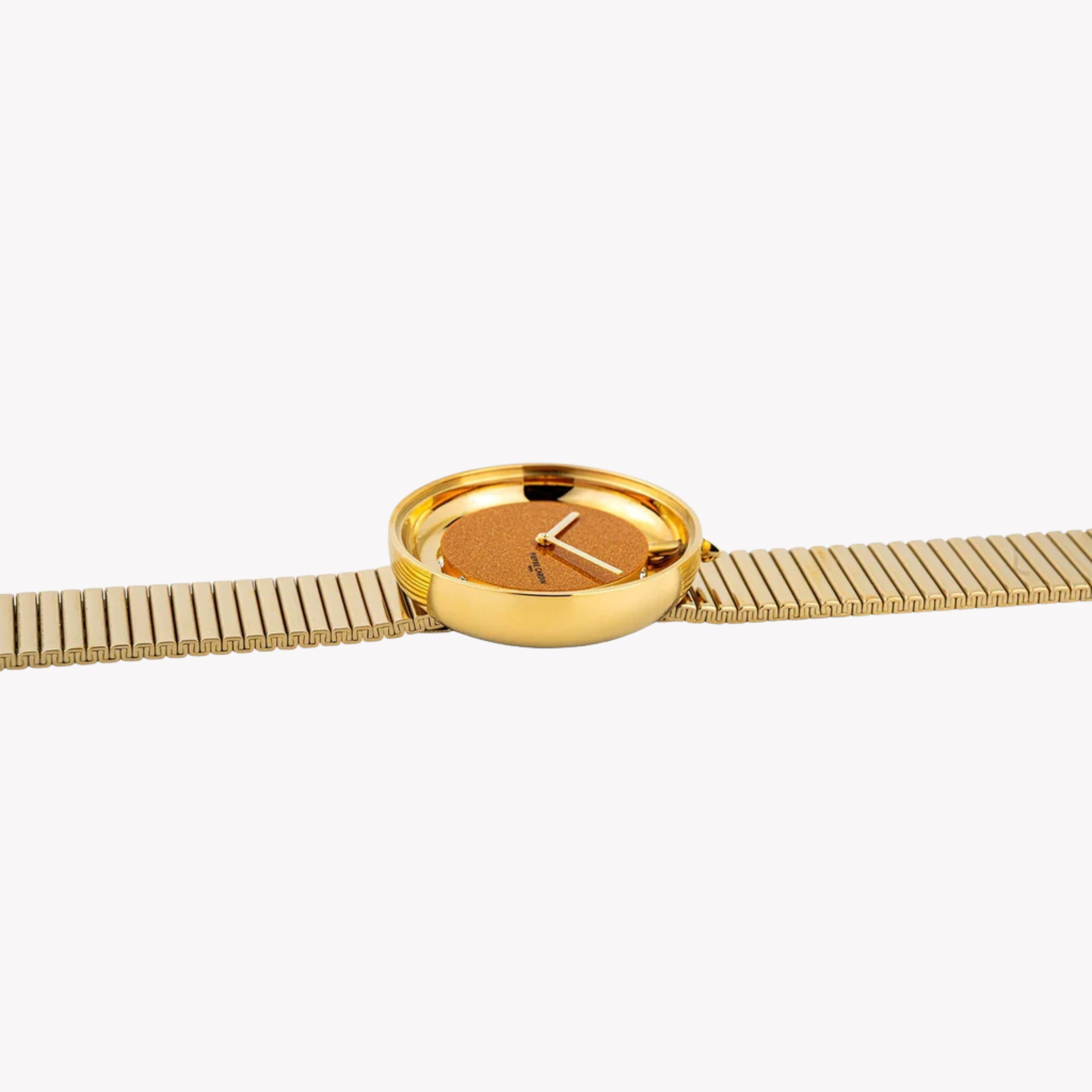 Montre Pierre Cardin pour femme en acier inoxydable doré, cadran champagne | Cma.0012