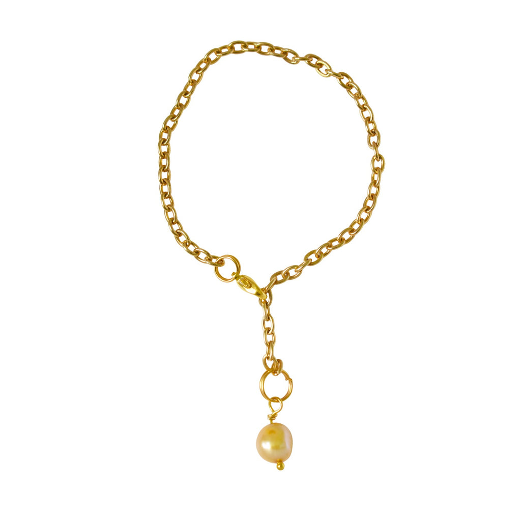 Bracelet de cheville ou bracelet ajustable en perles d'eau douce dorées sur chaîne plaquée or | par Ifemi Jewels